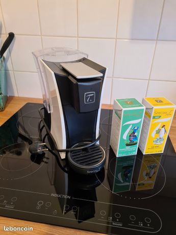 Machine a thé Delonghi