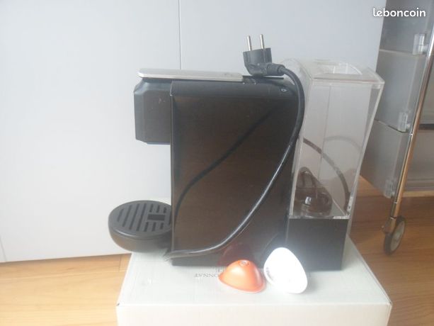 Machine à thé spécial T Nestlé/Krups