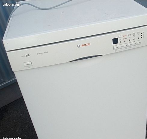 Machine à vaisselle