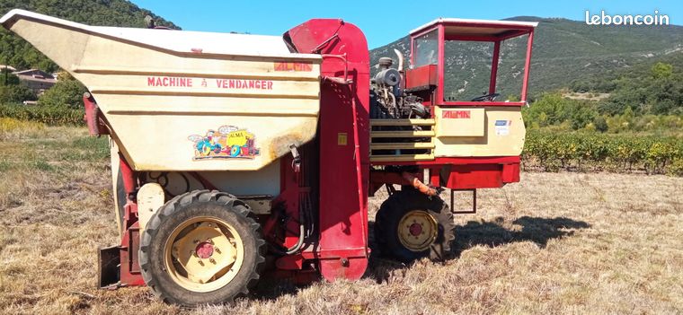 Machine à vendanger Alma