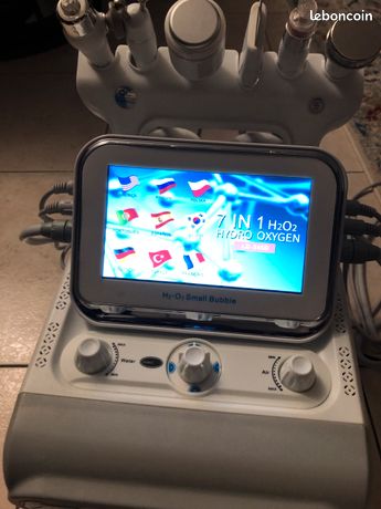 Machine de soins Esthétiques 7 IN 1 H2O2 HYDRO OXYGÈNE
