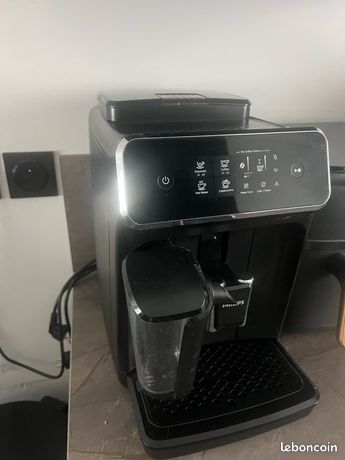 Machine grain de café PHILIPS SilentBrew EP2336/40 LatteGo Noir chrome