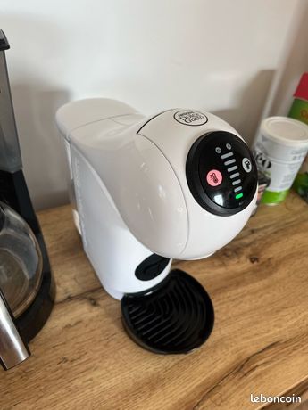 Machine Nescafe dolce gusto