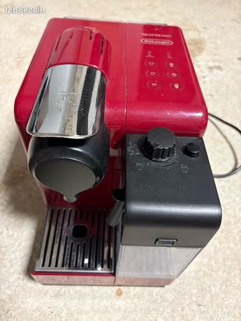 Machine nespresso delonghi en550 rouge