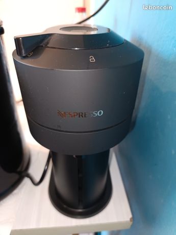 Machine NESPRESSO NEUVE