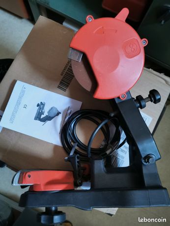 Machine pour aiguisé "chaîne de tronçonneuse"