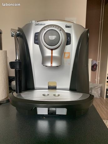 Machine à café a GRAINS ODEA GO de SAECO