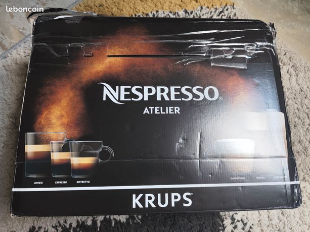 Machine à café Nespresso l'atelier