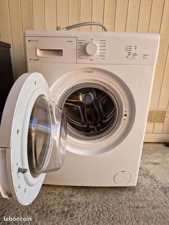 Machine à laver hublot