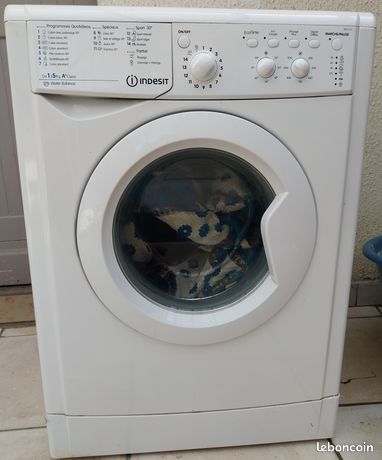 Machine à laver indesit
