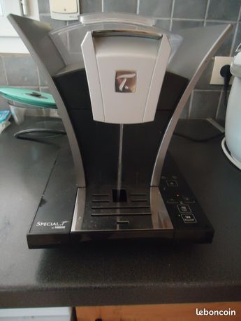 Machine à thé Spéciale T by Nestlé électrique