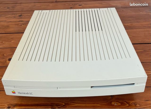 Macintosh LC
