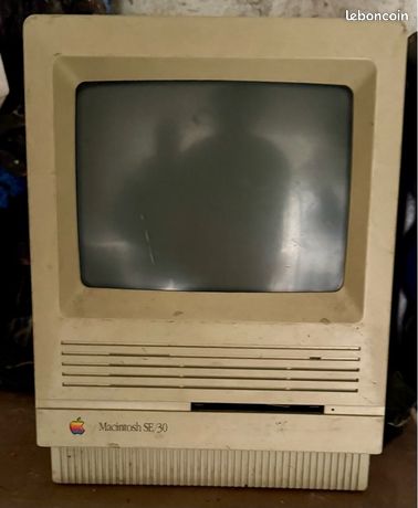 Macintosh SE 30