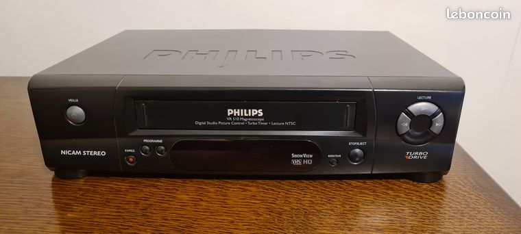 Magnétoscope Philips VR 510/39