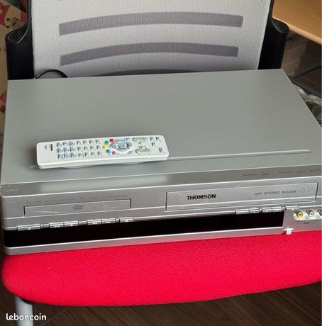 Magnétoscope Thomson