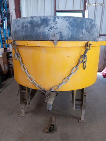 Malaxeur à béton