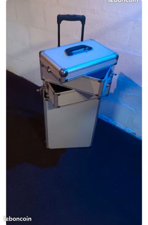 Malette maquillage coiffure