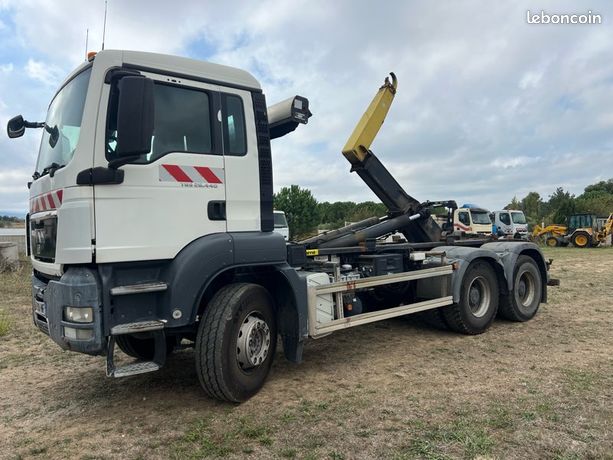 Man TGS 26/440 polybenne 6*4 année 2010