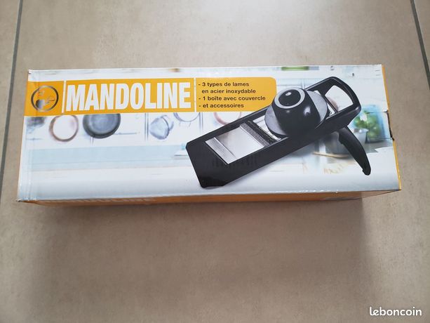 Mandoline avec 3 lames en acier inoxydable
