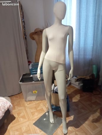 Manequin femme