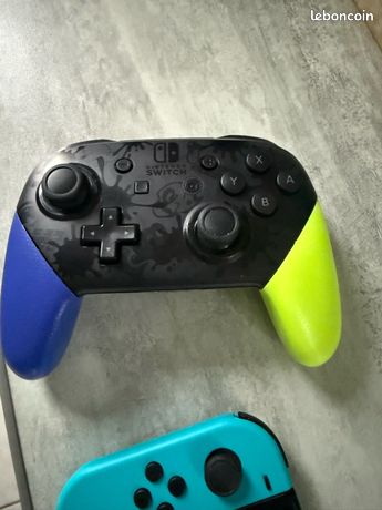 Manette nintendo Switch pro avec problème de mise à jour