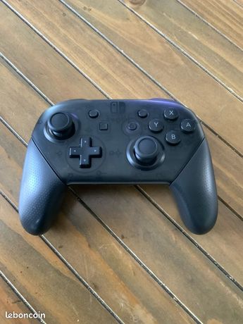 Manette pro officielle Nintendo Switch