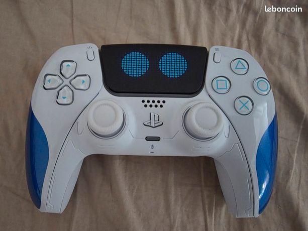 Manette PS5 Astro Bot