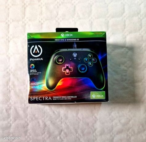 Manette xbox one et Windows 10 pro Power A Spectra
