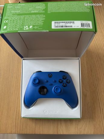 Manette Xbox sans fil Shock Blue