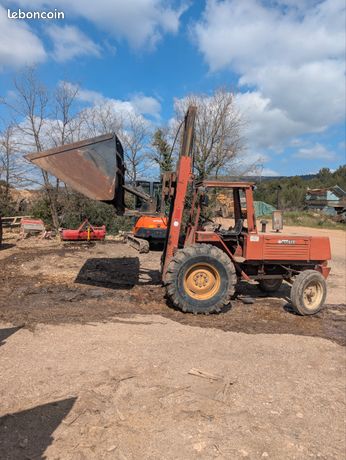 Manitou mb25 + godet enfourchable