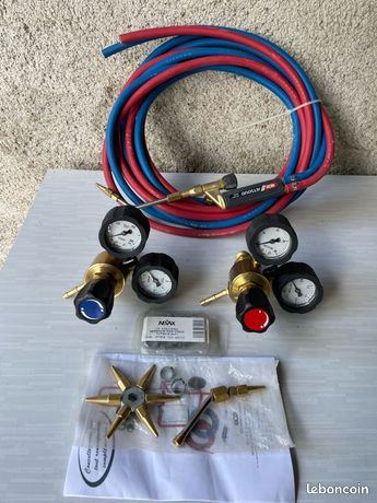 Mano+chalumeau soudeur