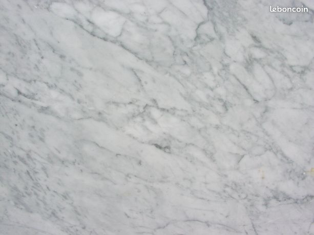 Marbre de Carrare dalles
