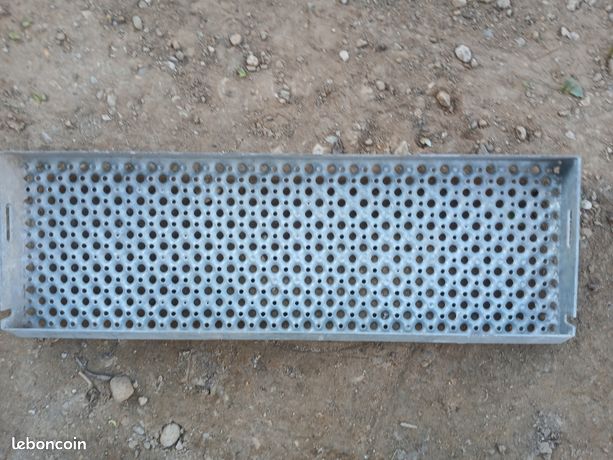 Marche d'escalier galvanisé