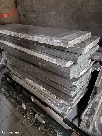 Marches et contre marches descalier