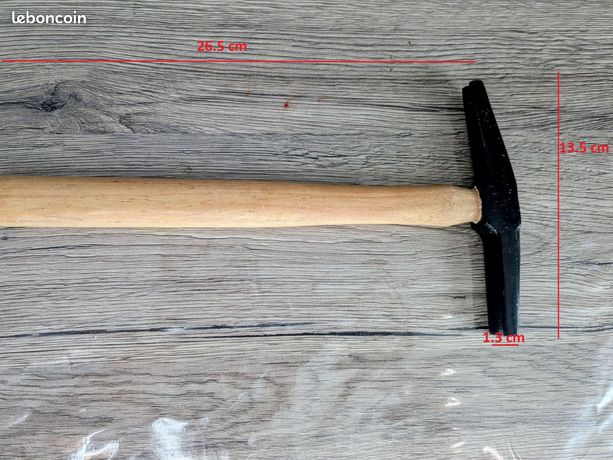 Marteau à panne fendue