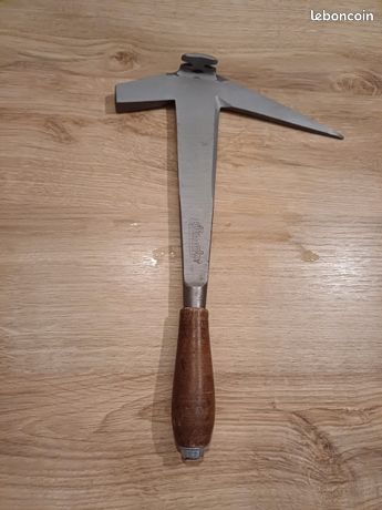 Marteau de couvreur droitier