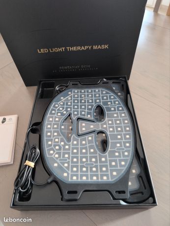 Masque led therapy