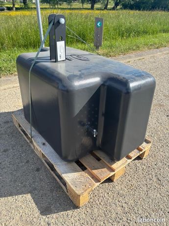 Masse Avant Fliegl 750kg Disponible