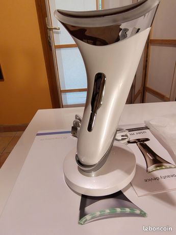 MASSEUR FACIAL/LUMINOTHERAPIE Multifonctionnel*NEUF