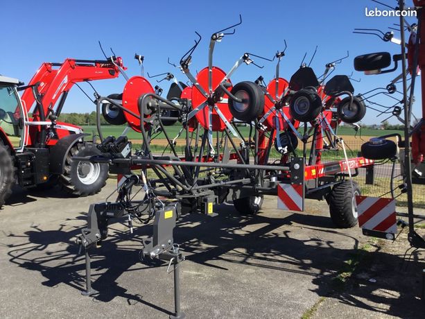Massey Ferguson TD 1028X TRC