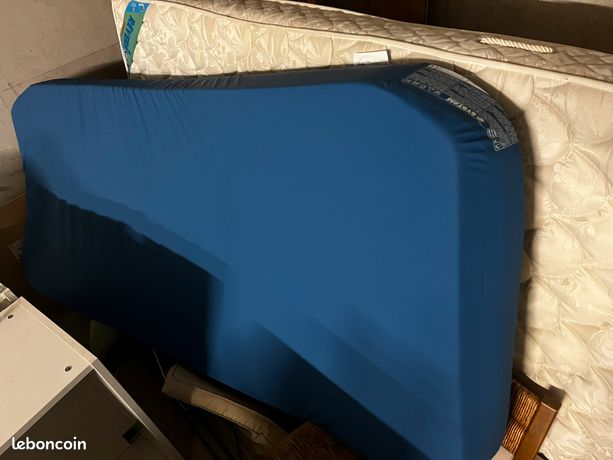Matelas 90 anti-escarre neuf