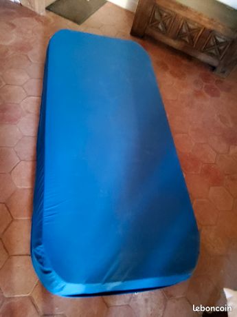Matelas anti escarre 199 x 88 cms. Convient également pour personnes incontinentes enfant ou adulte
