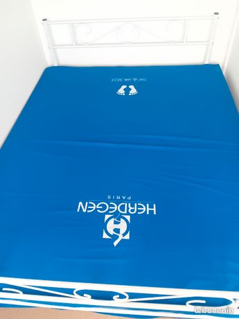 Matelas médical anti escarres