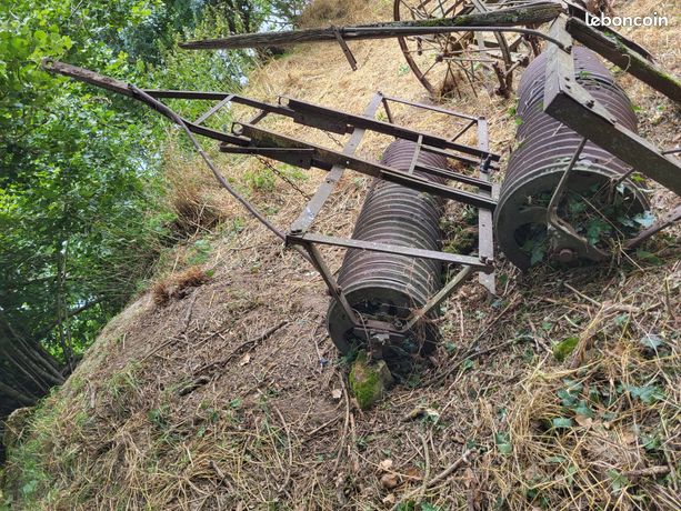 Matériel agricole rouleaux