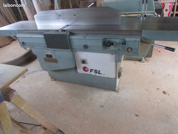 Matériel de menuiserie