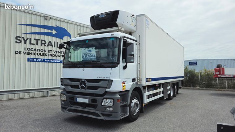 Mercedes-Benz Actros 2532 6x2