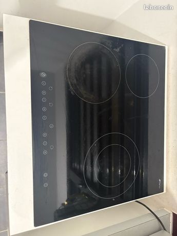 Meuble Bas de Cuisine Blanc avec Plaque de Cuisson Vitrocéramique/Induction 3 Feux Parfait État