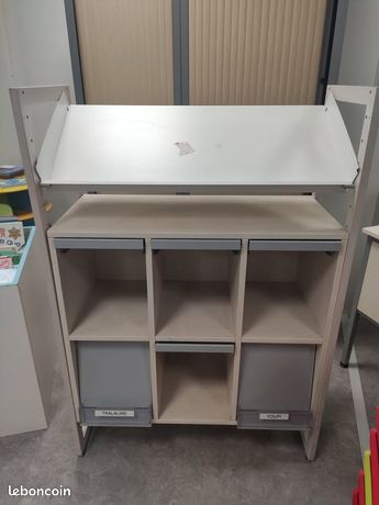 Meuble / Présentoir professionnel Bibliothèque