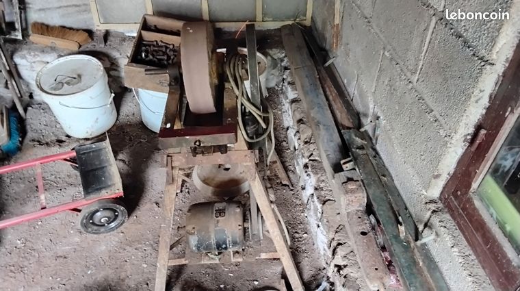 Meule a eau avec moteur électrique 380volts