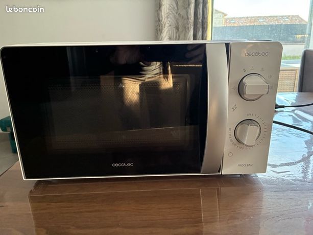 Micro onde CECOTEC